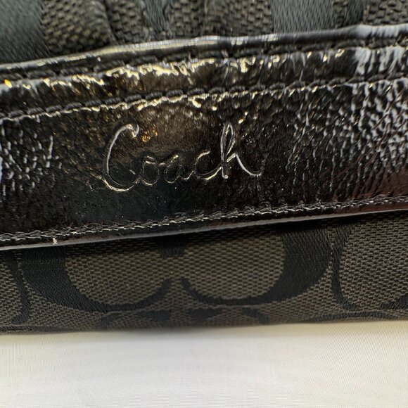 Coach Signature C Trifold Wallet Black Patent Y2K - Picture 2 of 8